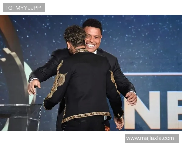 继续领跑法甲积分榜，内马尔梅开二度帮助球队取得胜利